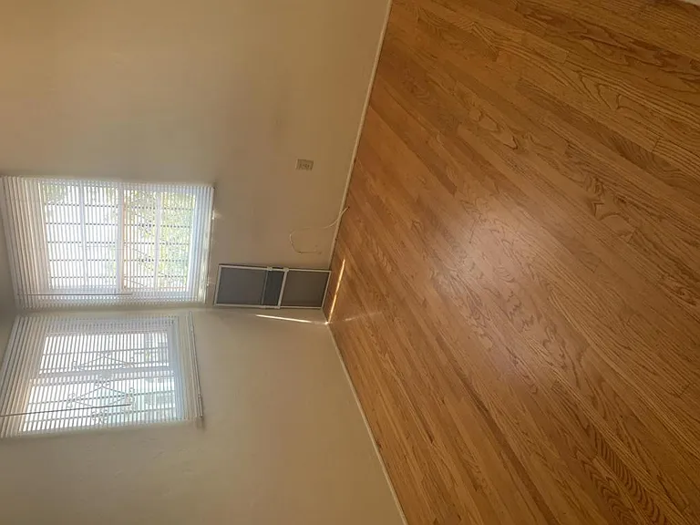 2537 Adams Ave — Photo 5