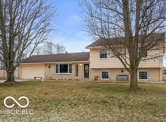 2nd image of 4705 W Shirley Ln