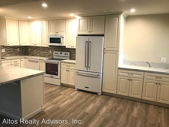5th image of 14225 Lora Dr APT 101