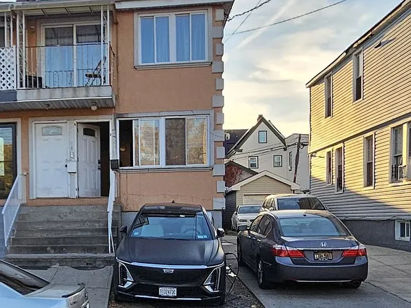 105-54 131st St, Jamaica, NY 11419