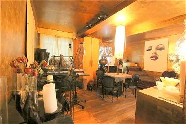 Sold by Citi Habitats | media 11