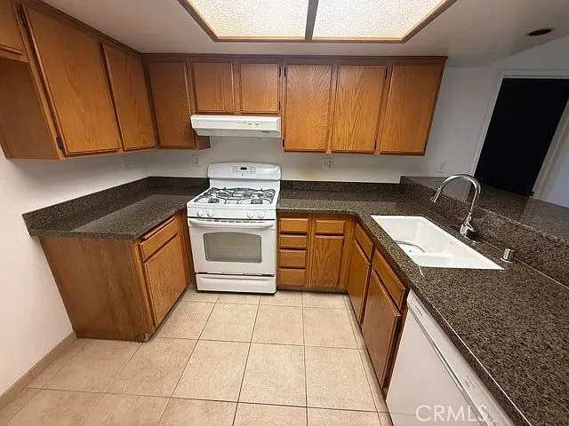 3510 W Sweetbay Ct — Photo 4