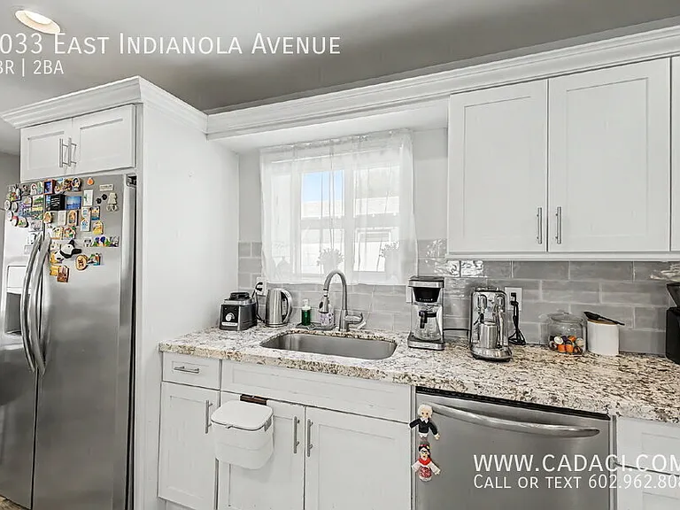 1033 E Indianola Ave — Photo 14