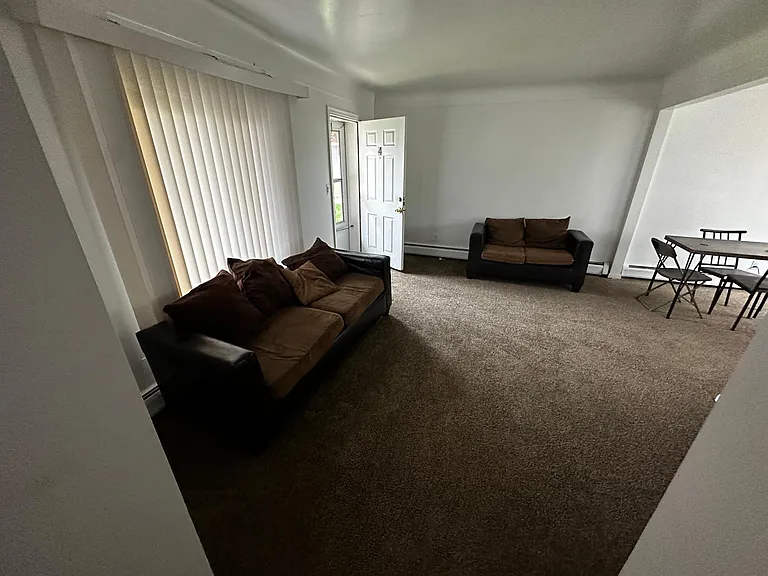 14511 Tireman Ave — Photo 7