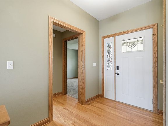 3rd image of 6205 Palmetto Cir SW