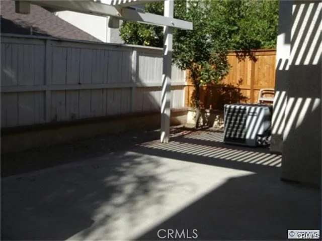 19 Potomac — Photo 7