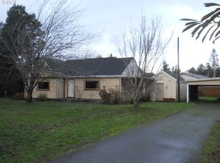 459 SE Gibson Rd, Waldport, OR 97394