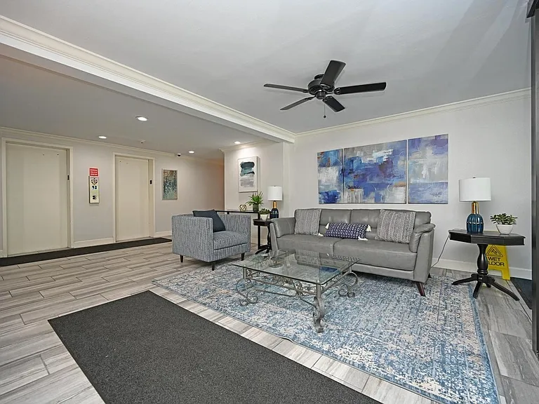 1815 William Howard Taft Rd #705 — Photo 24