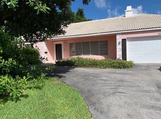 1500 Spanish River Rd, Boca Raton, FL 33432