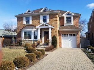 1407 Grove Ave, Park Ridge, IL 60068