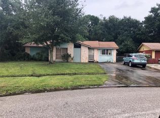 7927 Woodglen Cir, Tampa, FL 33615