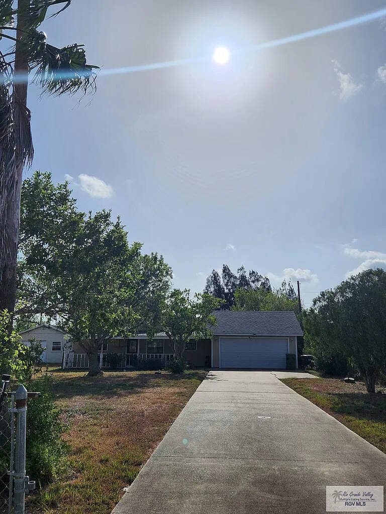 2 bed, 2.0 bath, 1640 sqft, $1,250 — Photo 3