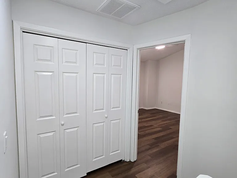 2805 Queen Anne Ct — Photo 18