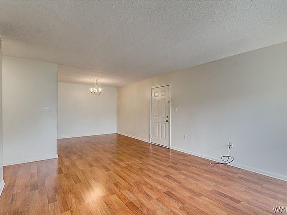 5th image of 2515 Veterans Memorial Pkwy APT 102