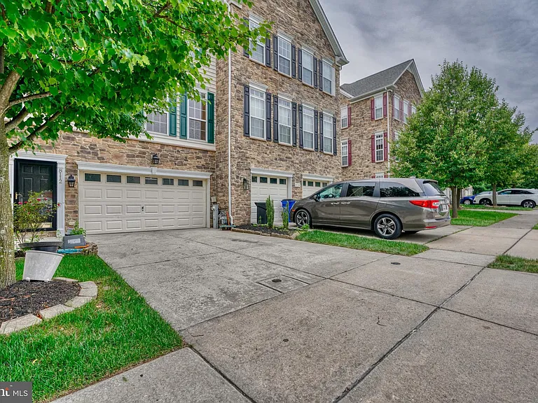 8112 Winding Ross Way — Photo 3