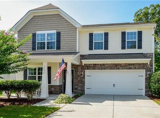 14416 Green Birch Dr, Pineville, NC 28134