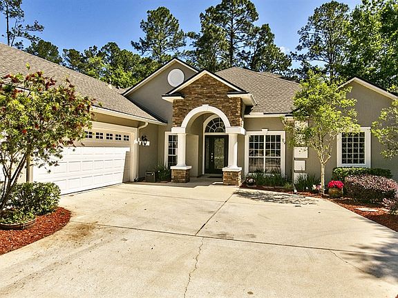 2nd image of 3868 Paddington Pl