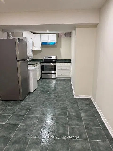 2 bed, $1,600 — Photo 2