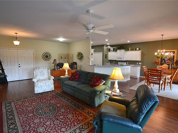 2nd image of 4223 Berwick Dr