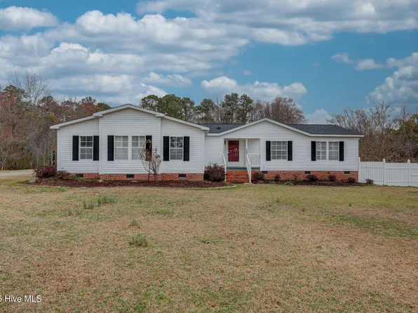 711 Soles Road, Whiteville, NC 28472