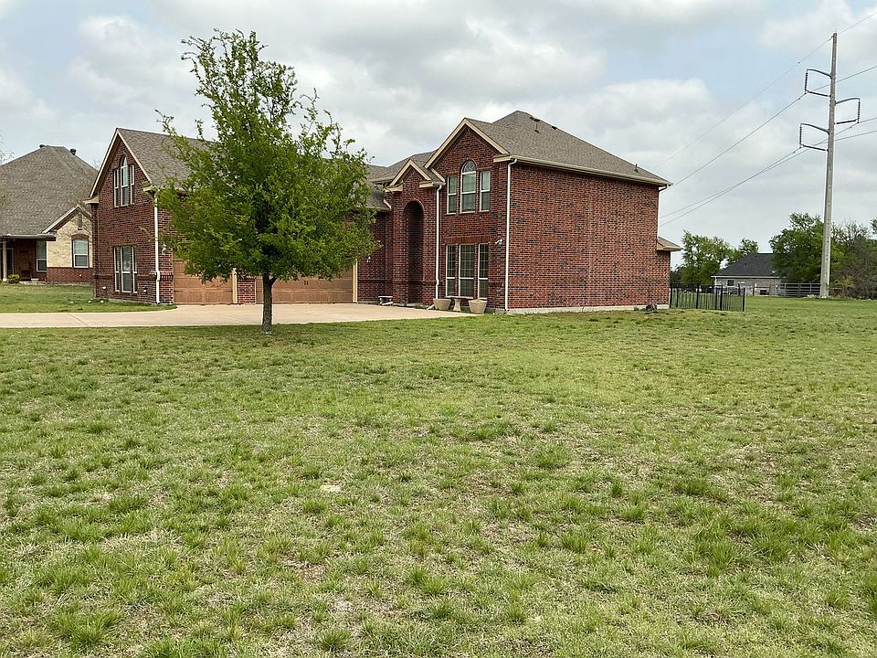 1st image of 815 Blue Quail Dr