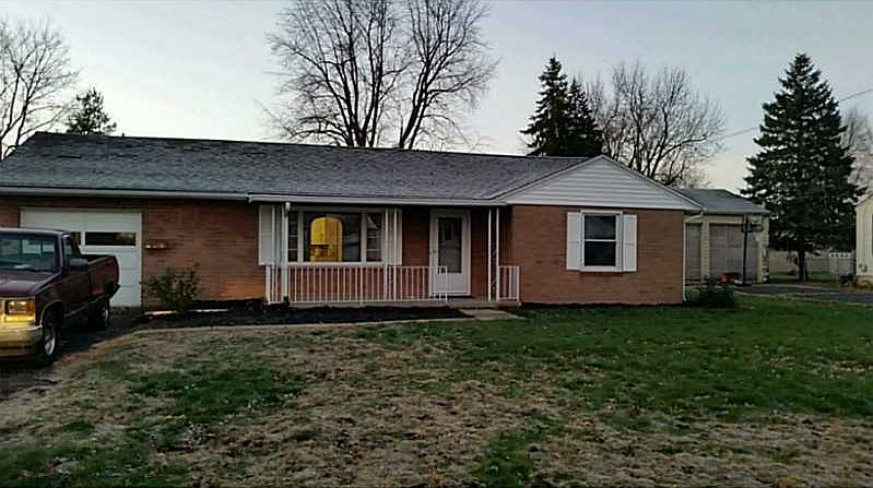 1st image of 111 E Lyndhurst St