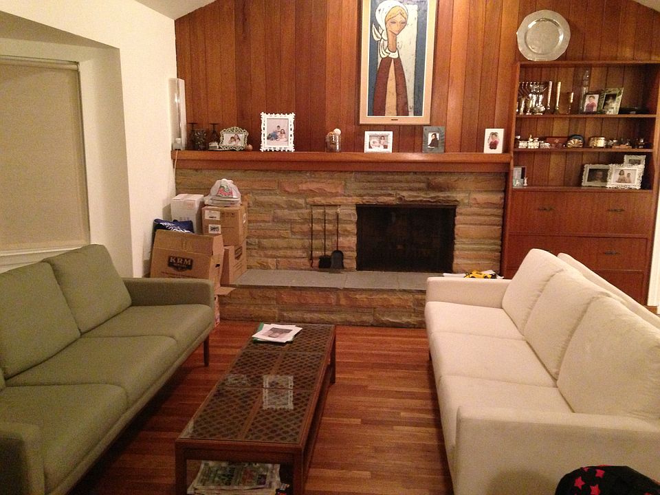 1st image of 837 Myrna Dr