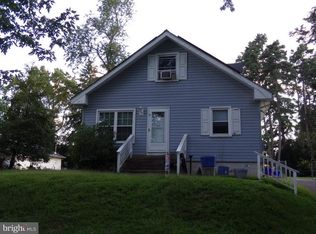 36 Barber Ave, Clementon, NJ 08021