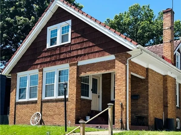 213 N Main St, Roseville, OH 43777