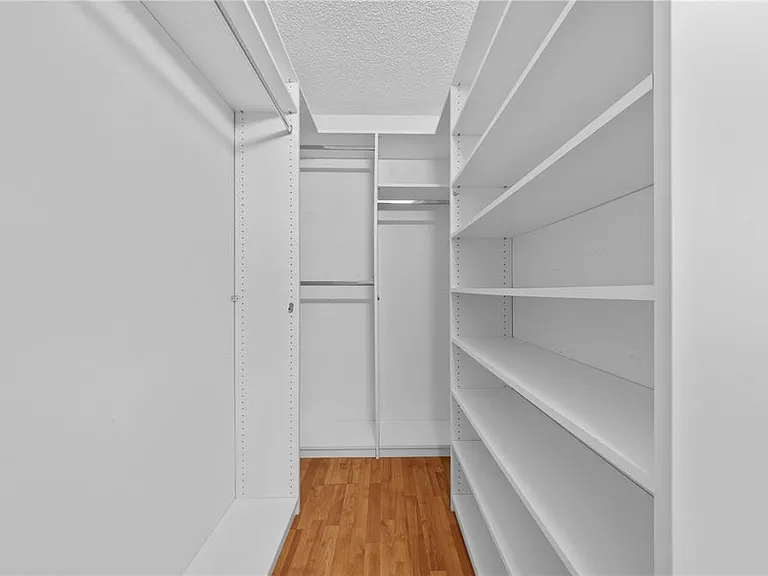 308 Silver Pine Dr — Photo 19