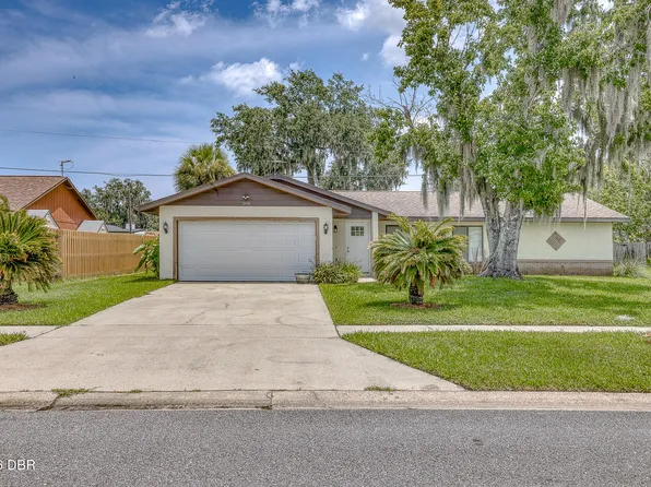 208 Avon Ct, Port Orange, FL 32127