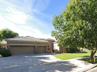 36 S Prairie Rd, Gilbert, AZ 85296