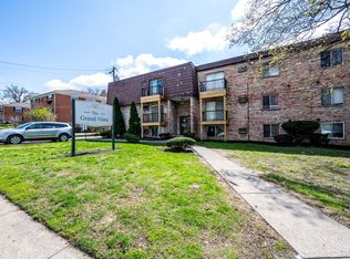 6300 Montgomery Rd #18, Cincinnati, OH 45213