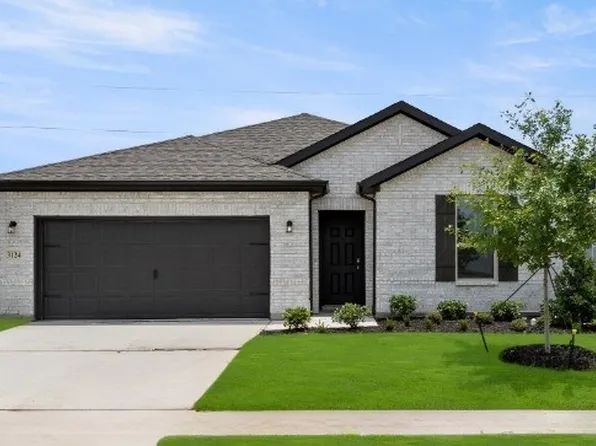 3111 Hawkview Dr, Cleburne, TX 76031