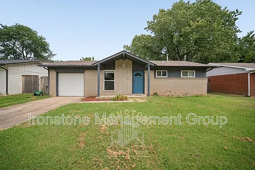908 W El Paso Pl Photo 1