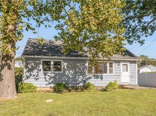 18 Ledge Rd, Darien, CT 06820