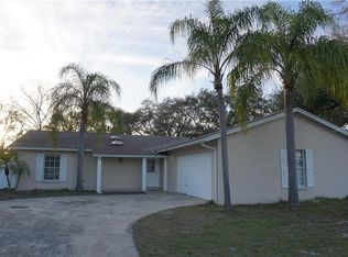 7112 Riverwood Blvd, Tampa, FL 33615