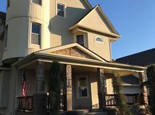 1805 Crawford Rd, Cleveland, OH 44106