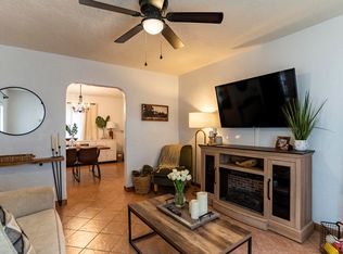 915 El Bordo Dr SW, Albuquerque, NM 87102