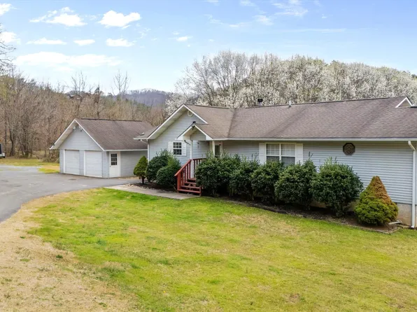 2802 Seth Rd, Pigeon Forge, TN 37863
