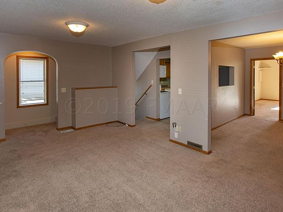 4th image of 1605 12th St N
