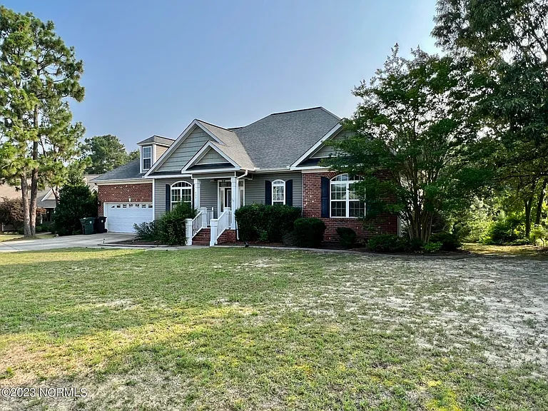 206 Sandy Springs Rd — Photo 3