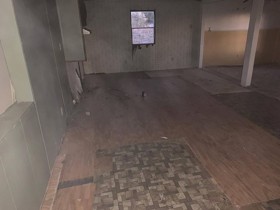 2nd image of 1270 Wills Farm Rd