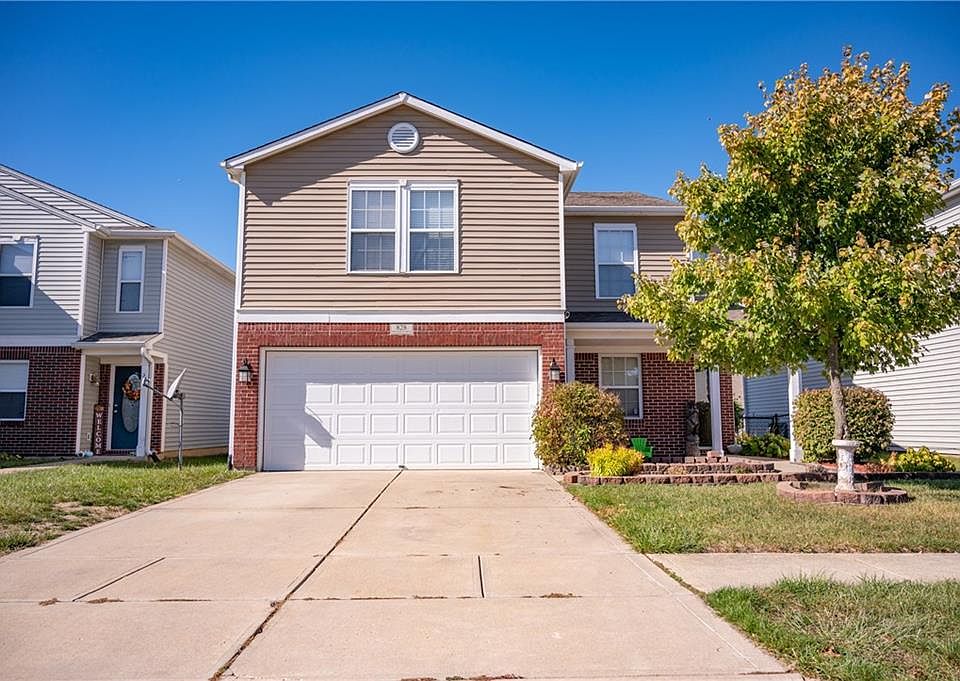 1st image of 828 Wheatgrass Dr