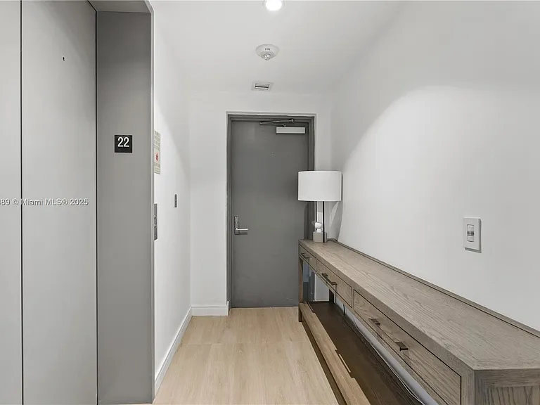 3131 NE 7th Ave #2206 — Photo 3