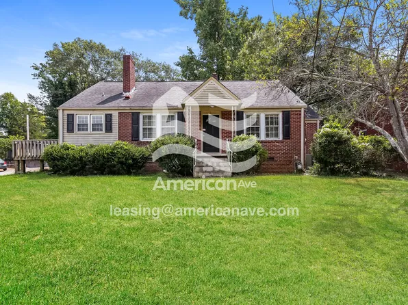 3 McMakin Dr, Greenville, SC 29617