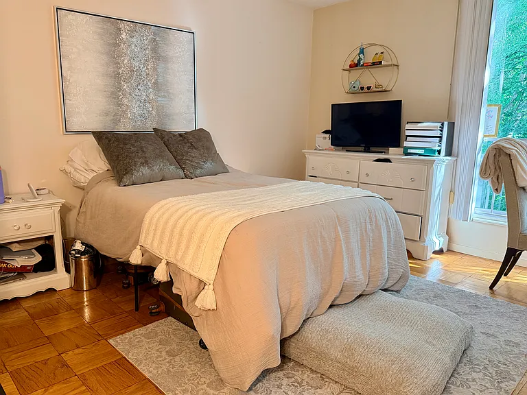 99 Pond Ave #609 — Photo 6