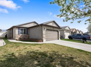 726 N Skipton Dr, North Salt Lake, UT 84054