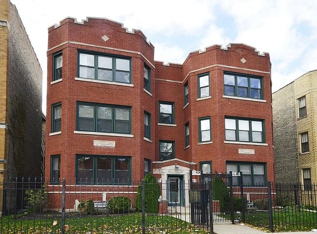 1st image of 6424 N Albany Ave Unit 1