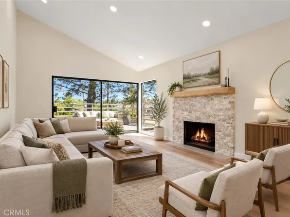 6595 E Paseo Murillo, Anaheim, CA 92807